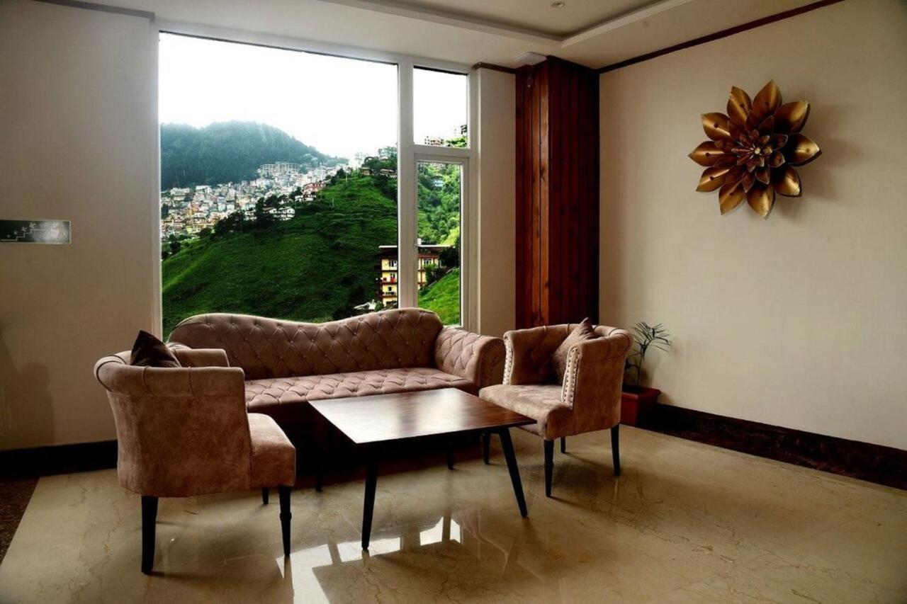 The Orchid Shimla Hotel Exterior foto